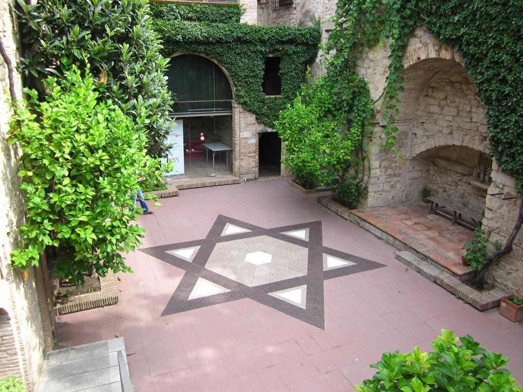 Call jueu de Girona_Unihabit residències universitàries