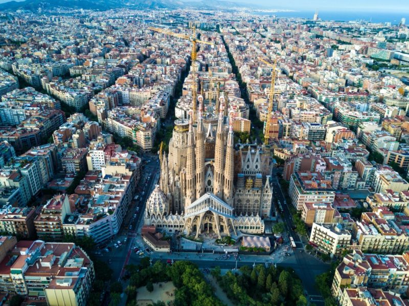 vista aerea de barcelona residencias universitarias bcn