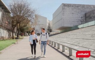 requisitos para estudiar en barcelona siendo extranjero