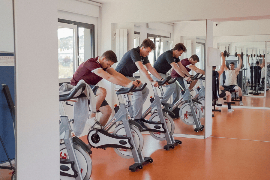 consejos para volver a la universidad​ después de las vacaciones deporte