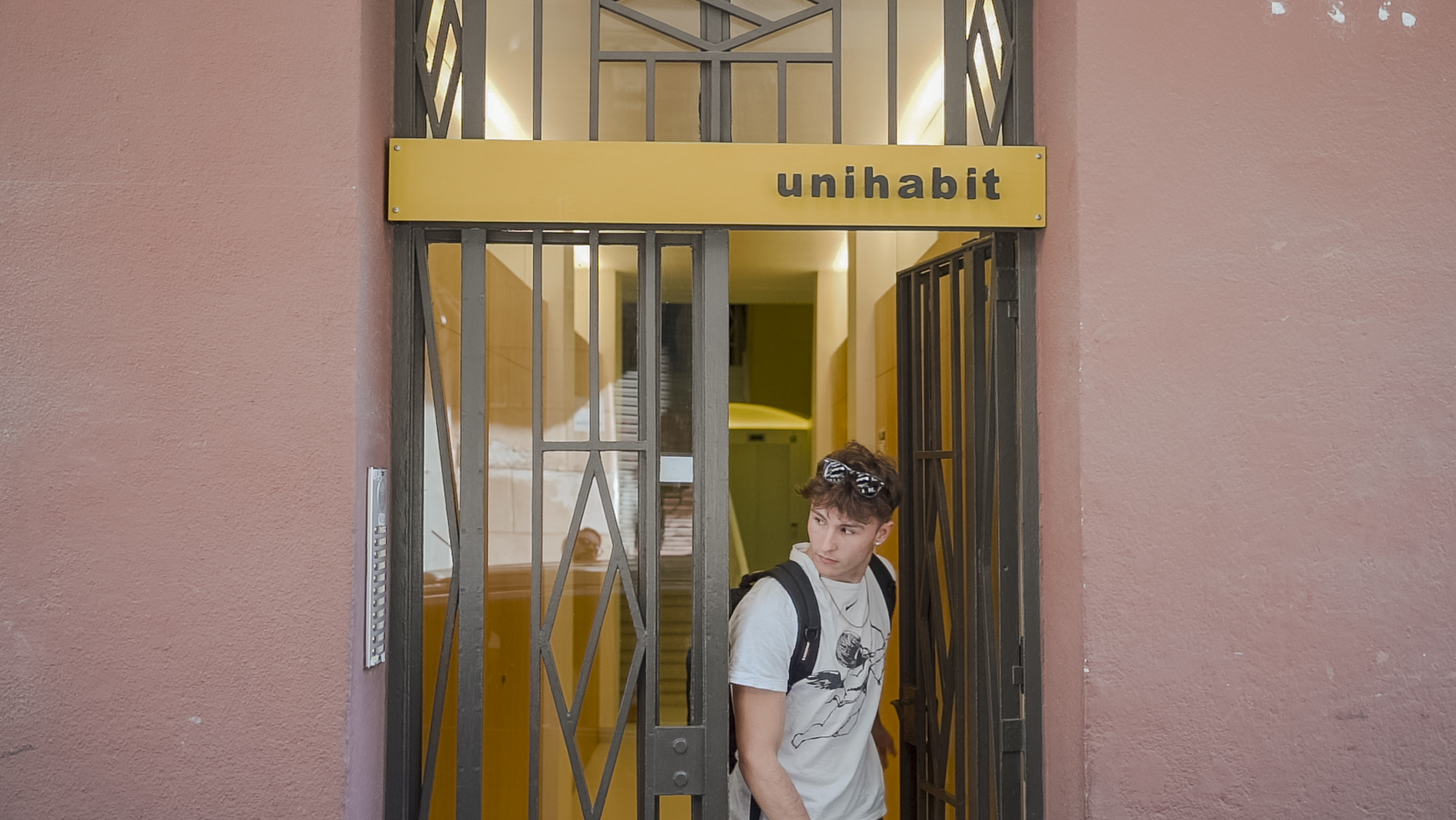 erasmus barcelona alojamiento reservar
